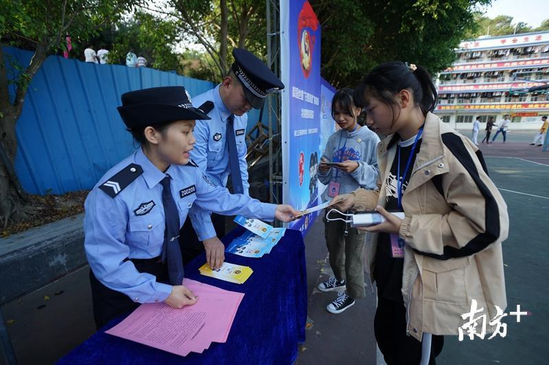 广宁快递招聘最新动态，理想职业发展的不二之选